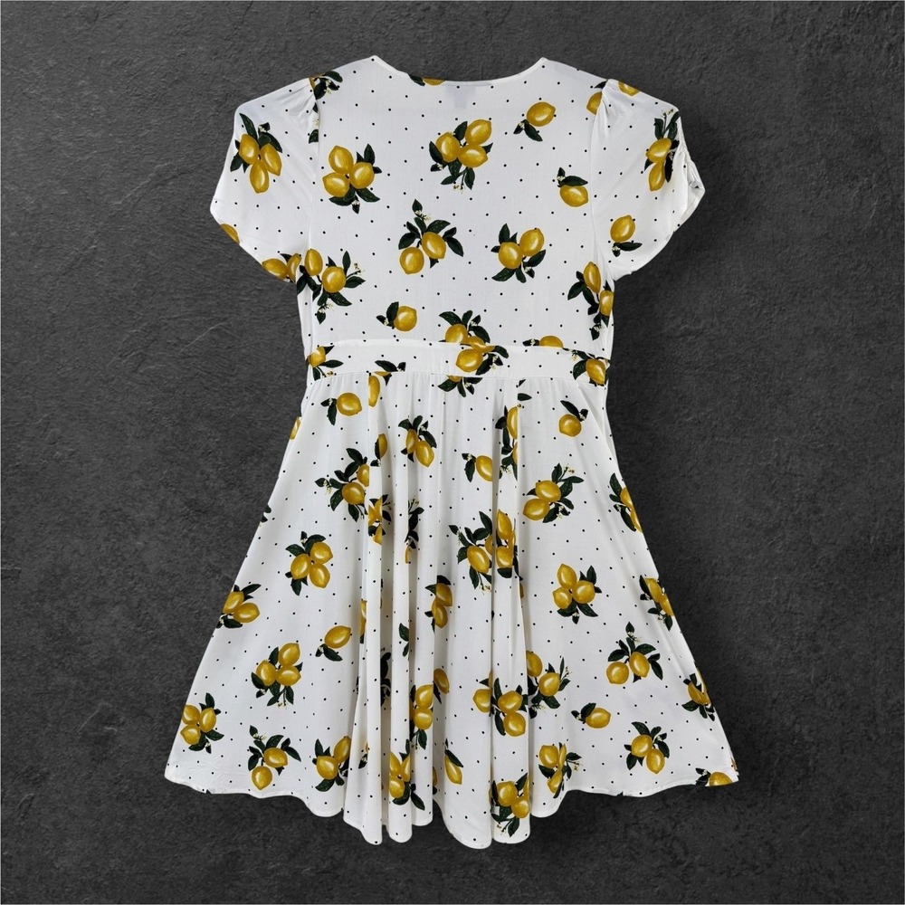 Torrid Lemon Print Dress Size 1 White Fit Flare V Neck Sundress NWT - Picture 4 of 7